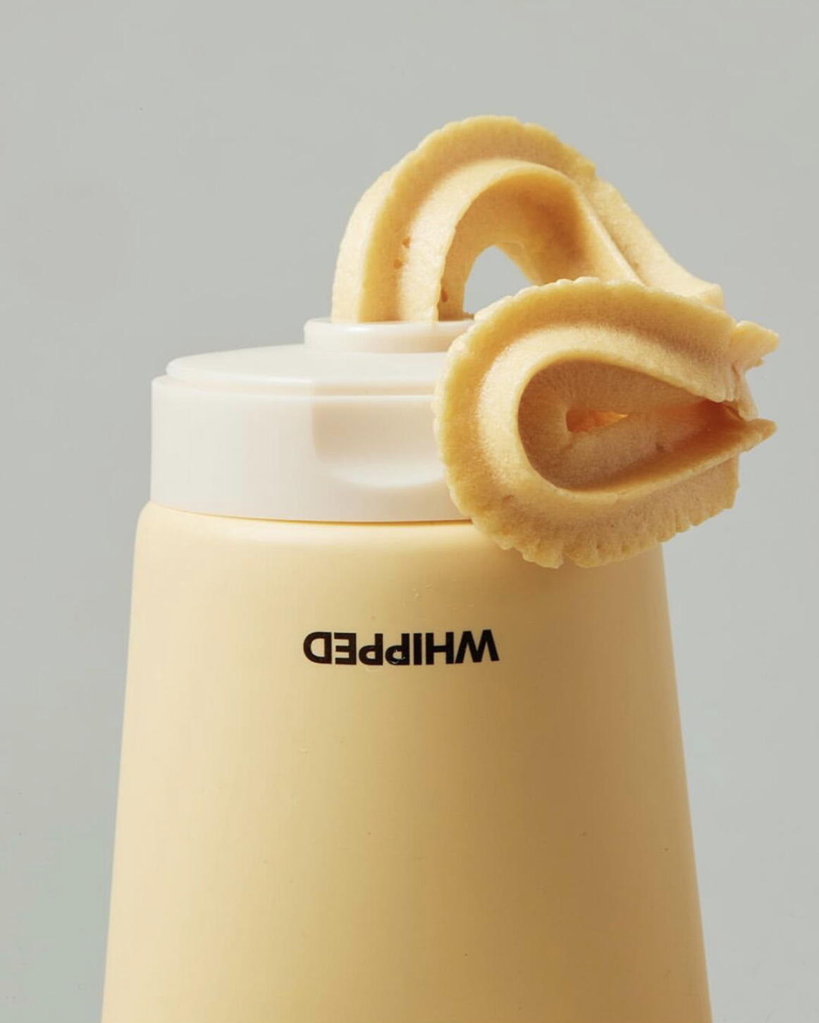 品牌创意怎么学｜WHIPPED靠甜品营销的护肤品牌