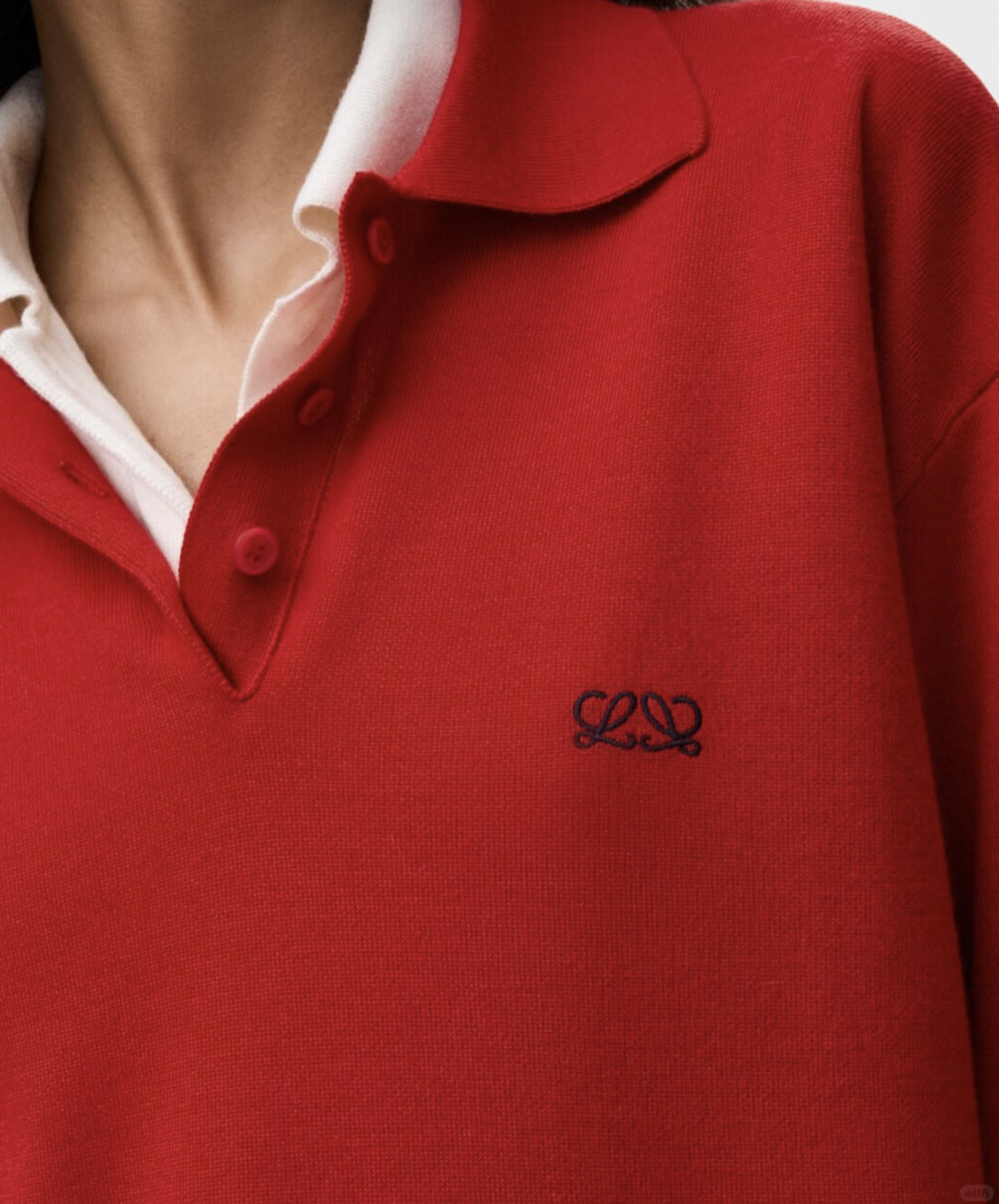 LOEWE砍半Logo优雅还是争议？Logo少一半你会买吗？